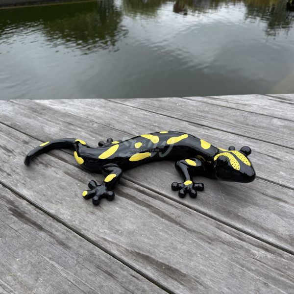 D&W Collection Deko Werbe Wild Tier Figur Echse Salamander Feuersalamander Zoo Freizeitpark Tierpark Dekoration Werbung Skulptur Aufsteller günstig online kaufen