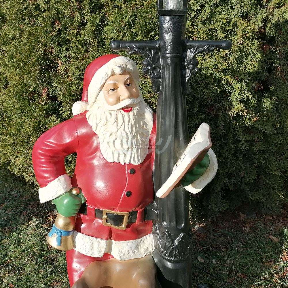 Deko Weihnachtsmann stehend an Laterne online günstig kaufen