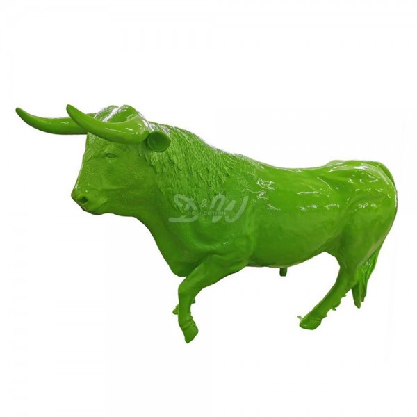D&W Collection Deko Werbe Tier Stier Bulle Lorenzo grün limette Lack lackiert lebensgroß Figur Bull Tierpark Freizeitpark Bauernhof Streichelzoo Zoo Garten Dekoration Werbung günstig online kaufen