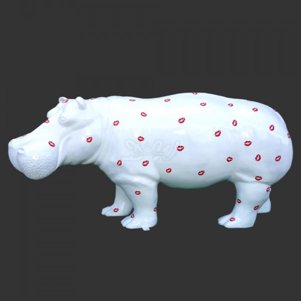 D&W Collection Deko Werbe Tier Figur Nilpferd Hippo Flusspferd stehend Lack mit Kunstbemalung weiß Lack rote Lippen Münder Kussmund Knutschmund lackiert Dekoration Garten Geschäft Ladenlokal Werbung Kunst Art handbemalt günstig online kaufen