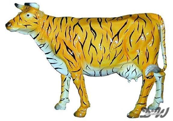 D&W Collection Deko Werbe Tier Figur Kuh Zenzi mit Kunstbemalung Tiger Safari Afrika Wild Kunst Cow Bauernhof Zoo Tierpark Garten Dekoration Werbung Skulptur Aufsteller günstig kaufen