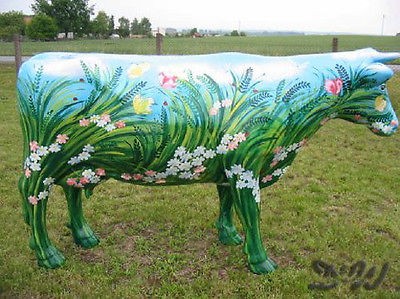 D&W Collection Deko Werbe Tier Figur Kuh Magda Kopf gerade lebensgroß mit Kunstbemalung Sommerwiese Sommer Blumen Blumenwiese Schmetterlinge Kunst Cow Bauernhof Zoo Tierpark Garten Dekoration Werbung Skulptur Aufsteller günstig kaufen