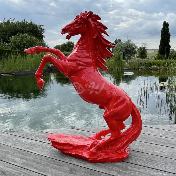 D&W Collection Deko Werbe Tier Figur Pferd steigend rot Lack Horse Dekoration Garten Werbung günstig kaufen